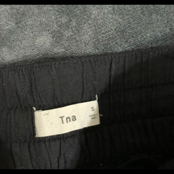 ruffle pants - Picture 3 of 3